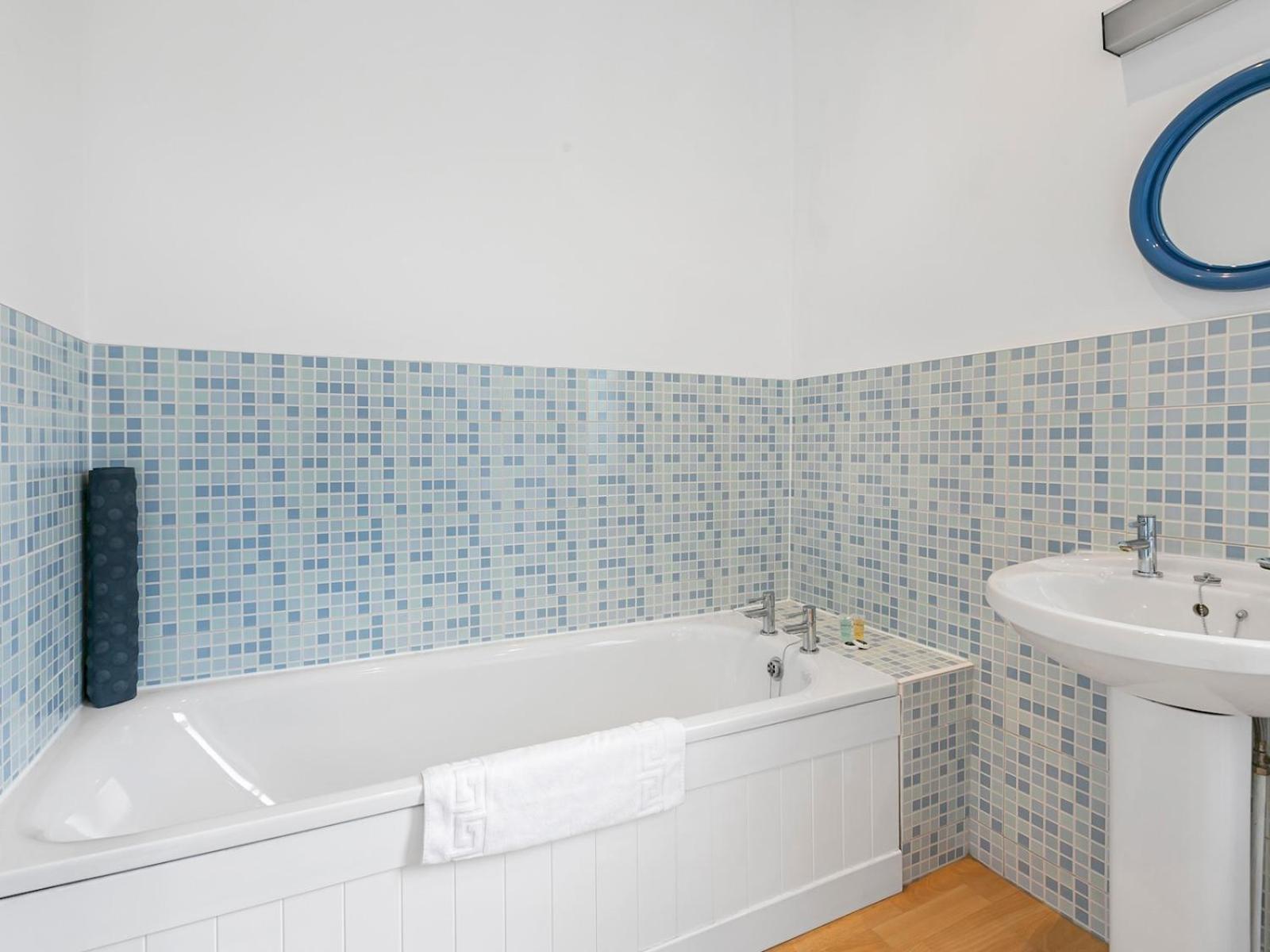 Pass The Keys Elegant Getaway House In Vibrant Clapham Juction Casa vacanze