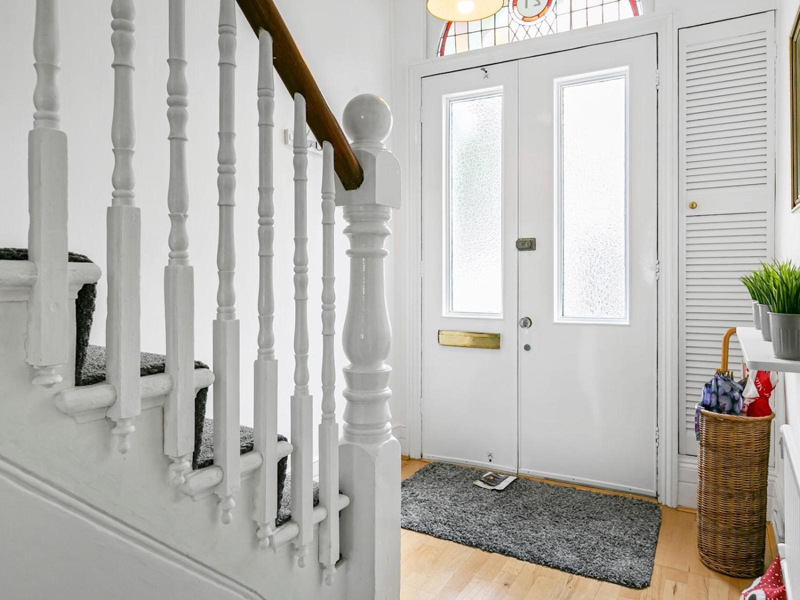 Pass The Keys Elegant Getaway House In Vibrant Clapham Juction Casa vacanze